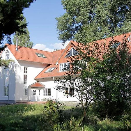 ZielowHaus Mueritz, 14 Roter Milanアパートメント エクステリア 写真
